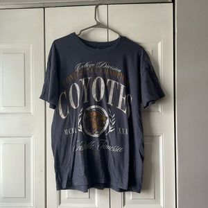 2-pack bundle of Hollister T-shirts